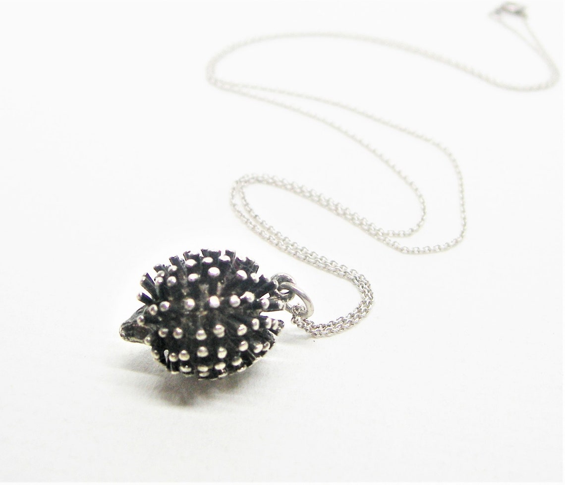Pendentif Vintage Demi-sphère Métal Noir Avec 25 Cabochons Cristal, 4mm - Occasion