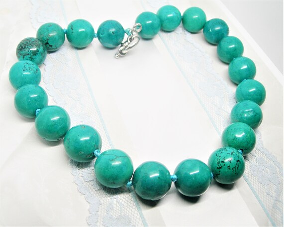 Chunky Turquoise necklace with large round beads - image 8