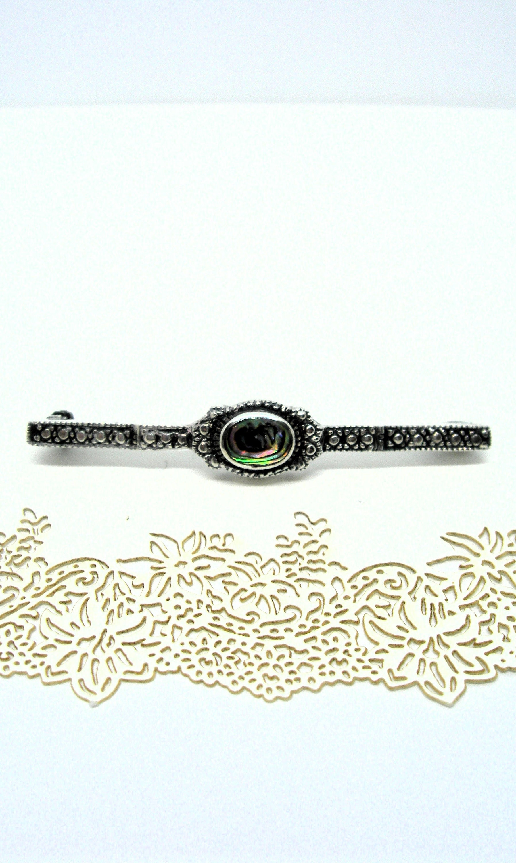 Broche Fantaisie Ancienne Argent Et Nacre - Occasion, Très Bon état