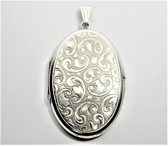 Large sterling silver locket pendant