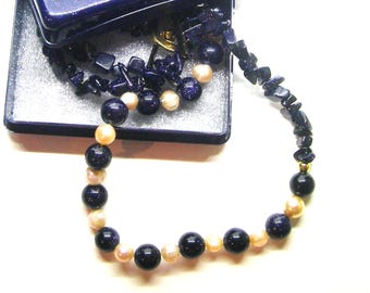 Collier d'eau douce en PERLES et PIERRES D'OR VÉRITABLES