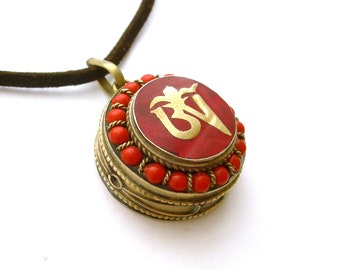 CORAL LOCKET HANGER Rood doosje vintage authentiek cadeau