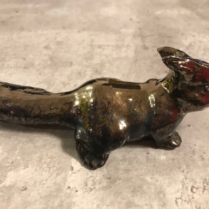 Ceramic squirrel in bronze/gold