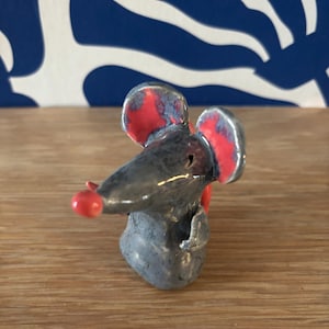 Handmade Ceramic Mouse with Pink Tail (7cm x 7cm)