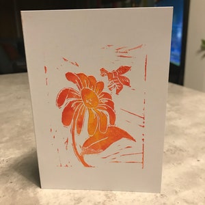 Greetings card with gerbera and bee handprinted linocut image 2
