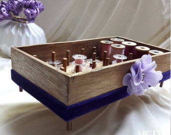 Wood bobbin and thread holder. Sewing storage, sewing notions. Seamstress and crafters gift ideas