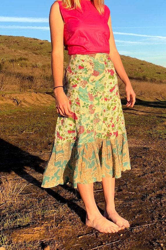 Gorgeous Novelty Print 1940's Skirt