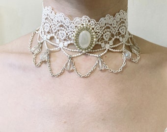 Victorian Inspired White Lace Choker Necklace