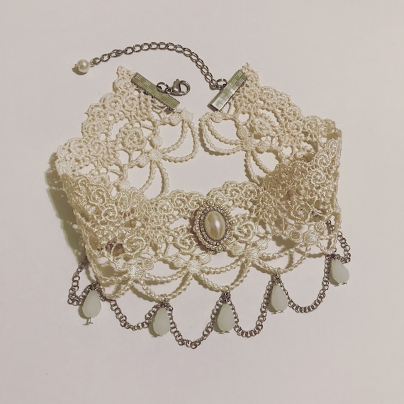 Victorian Inspired Ivory Lace Choker Necklace Etsy UK