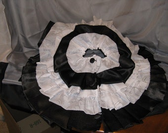 Tree Skirt Black Satin