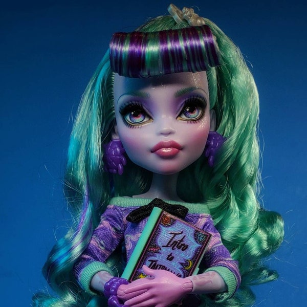 OOAK custom Monster High doll repaint Twyla G3 Ever After Boogeyman goth bjd barbie