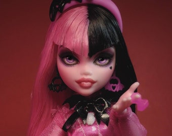 OOAK custom Monster High doll repaint Draculaura G3 Ever After vampire goth bjd barbie