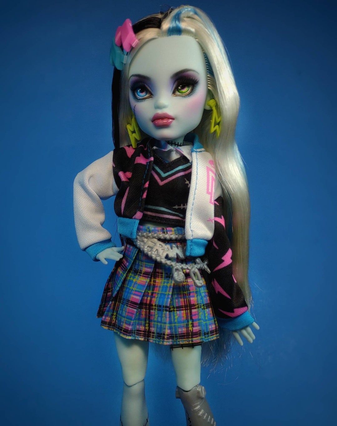 OOAK Custom Monster High Doll Repaint Frankie Stein G3 Ever After ...