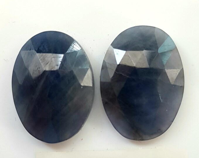 Natural blue Sapphire, ct.15,51, flat rosecut couple, Oval 18x13,30 mm.