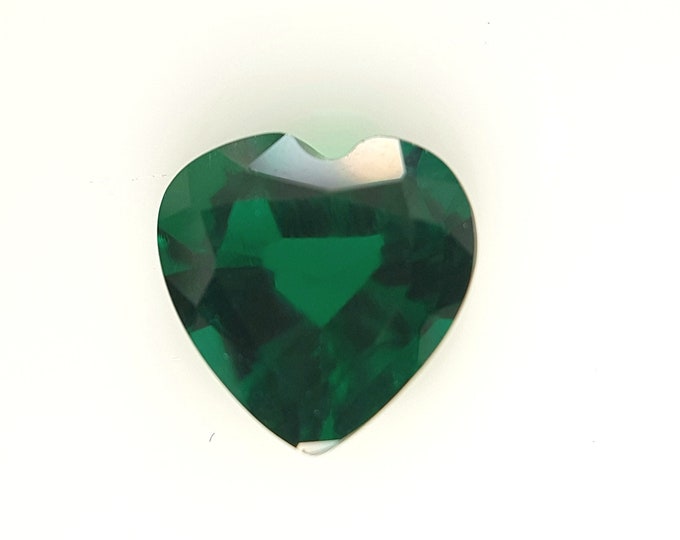Emerald lab grown, ct.1,75, Heart 8x8 mm., loose stone, Hydrotermal