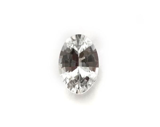 Natural White Sapphire, Oval 6x4 mm
