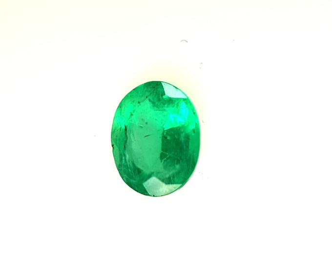 Natural Emerald, ct.0,35 average weight, Oval 5x4 mm.