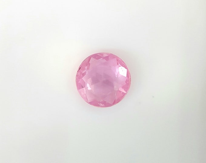 Natural Pink Sapphire, rosecut, round 4 mm.