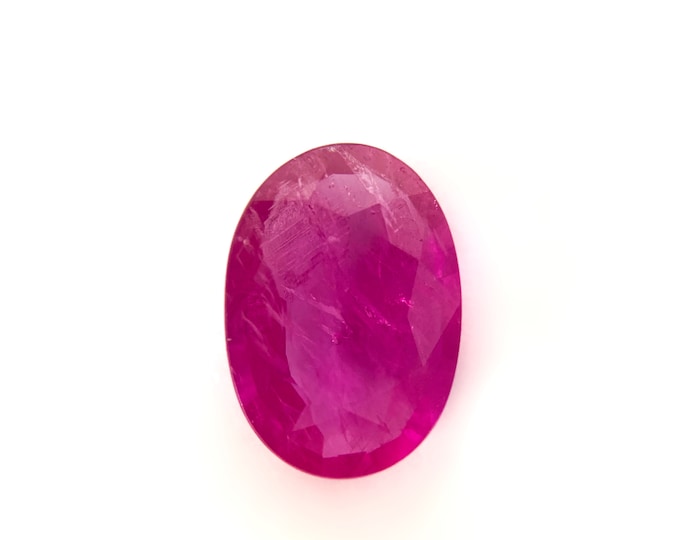 Natural Ruby, ct.2,90, Oval mm.11,45x8,17x3,34