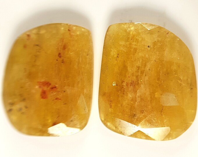Natural Yellow Sapphire, ct.11,40, flat rosecut couple, irregular cushion 16,10x13,40 mm.