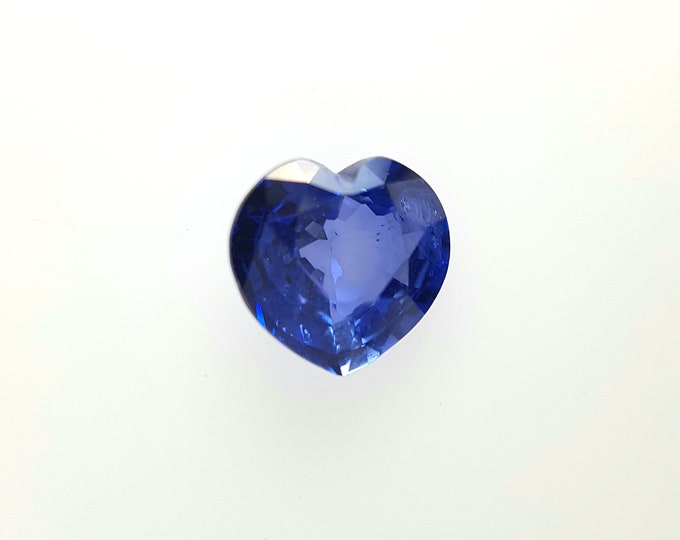 Natural Sapphire Royal blue heart 6x6 mm
