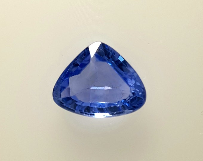 Natural light blue Sapphire, ct.0,86, no treatment, no heated, Trillon 5,68x5,60 mm.