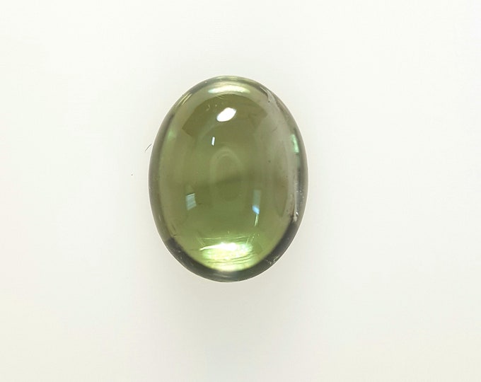 Natural green Tourmaline, ct.2,08, no treatment, Cabouchon Oval 9,10x7,05 mm.