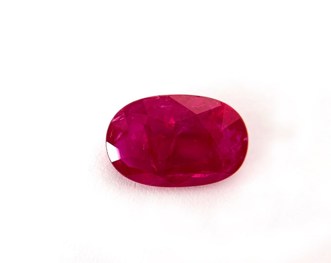 Natural Ruby , 5.01 CT , Oval Shape
