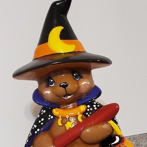 Bear Witch(b) Mr.is here in time for Halloween! What a GREAT ceramic piece to add to your decor.  Price includes shipping.