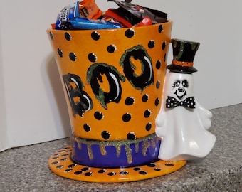 Handmade Halloween Candy Bowl: Top Hat with Friendly Ghost