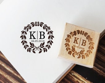 Custom Wreath Wedding Stamp with initial and date /  Wedding Invitation / Save The Date / Custom Wedding Rubber Stamp