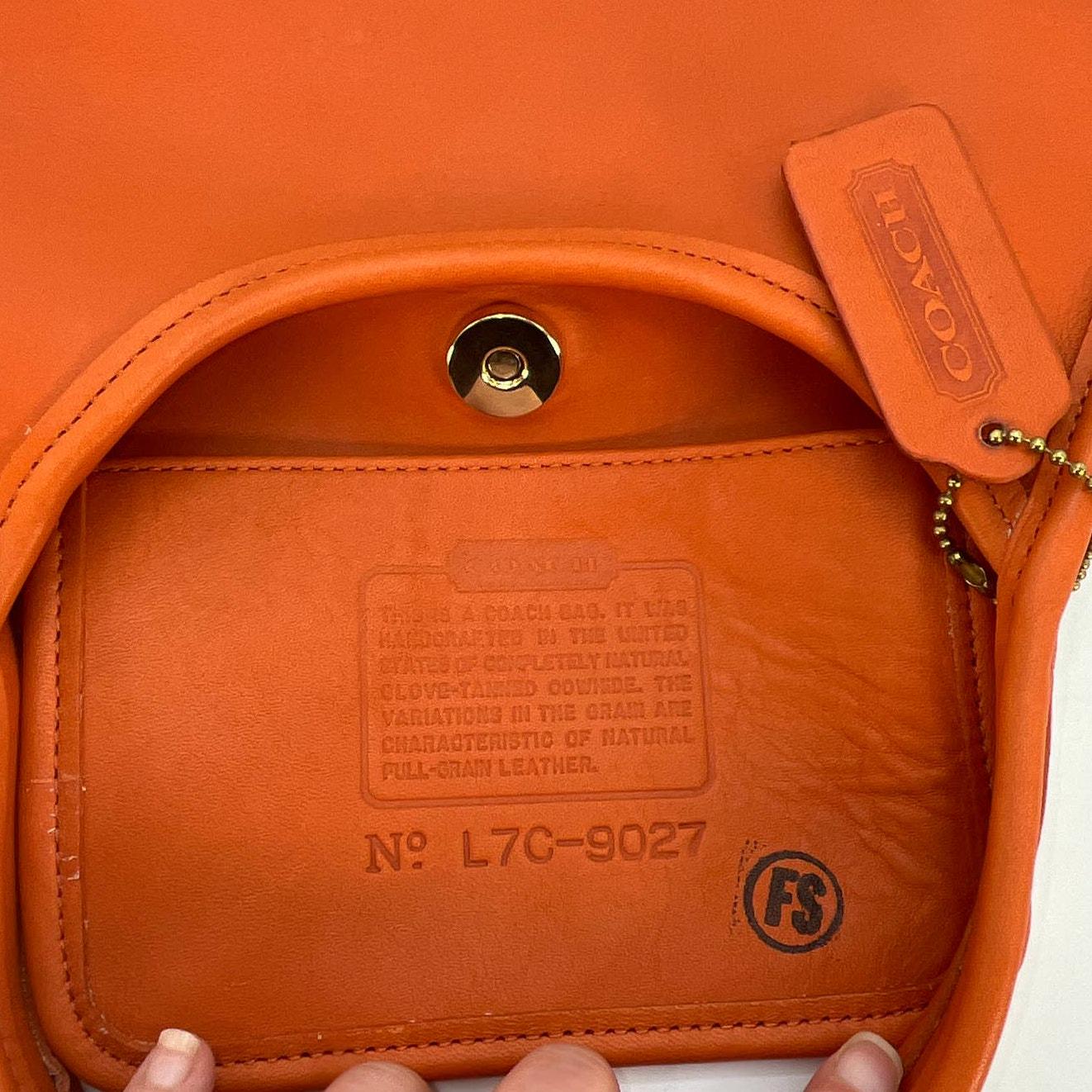 Vintage Coach Ergo 9027 Mini エルゴ　ハンドバッグ Vintage Coach 9027 ERGO MINI SATCHEL '97 | ONE VINTAGE