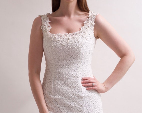 Vintage 1960's lace beaded wedding dress