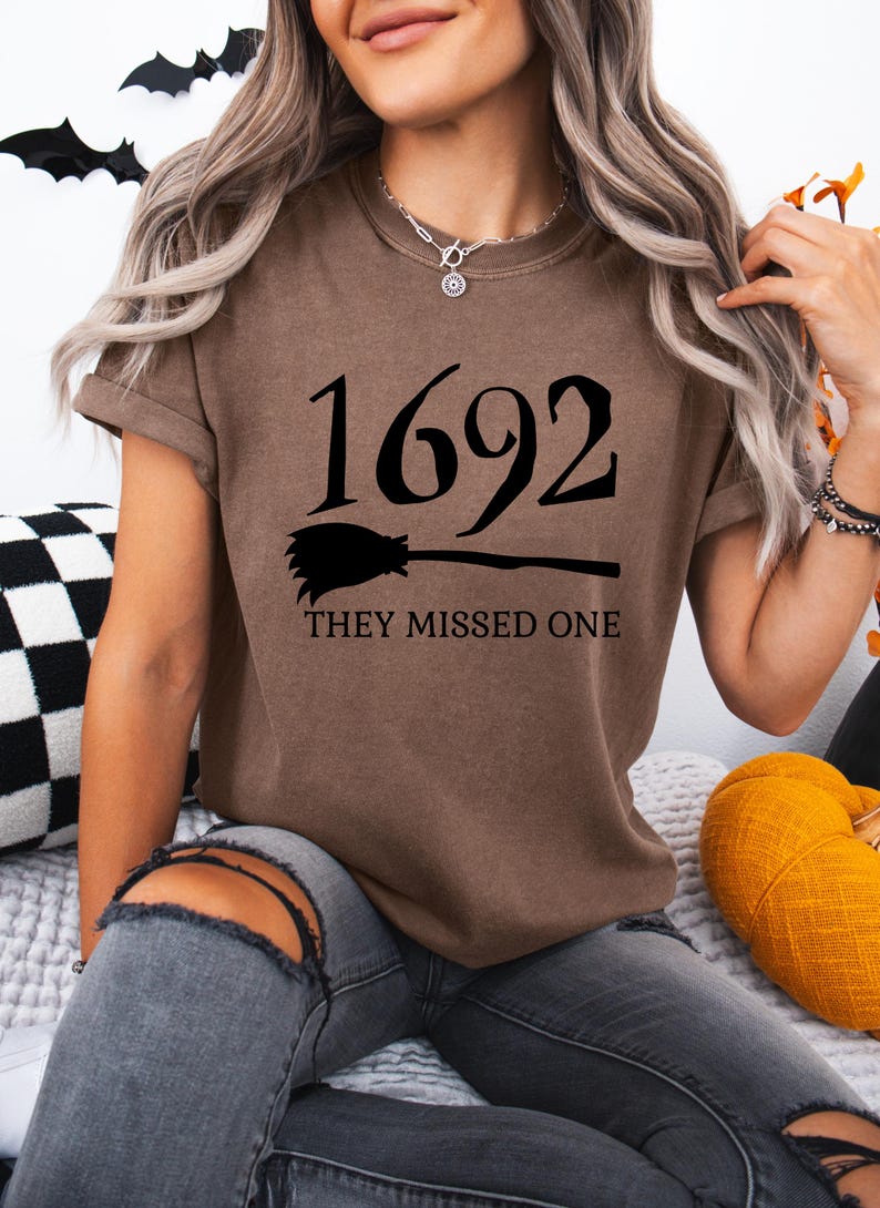 1692 They Missed One SVG PNG, Salem Witch svg Halloween Svg, Halloween Png, witch png halloween shirt svg, retro halloween png Spooky Season image 5