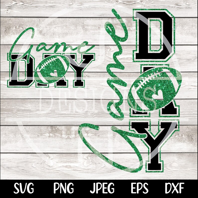 K&ouml;nnte beinhalten: Digitales Design mit den Worten "Game Day" in Schwarz und Gr&uuml;n, mit Fu&szlig;b&auml;llen mit Glitzereffekt. Das Design ist vor einem hellen Holzmaserungshintergrund platziert. Dateiformate sind SVG, PNG, JPEG, EPS und DXX.
