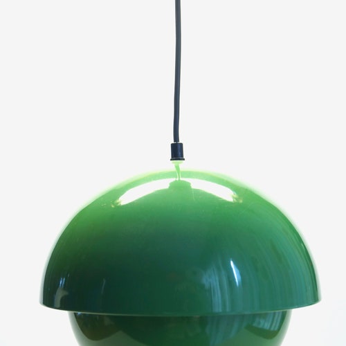 Flowerpot lamp | Green pendant lamp | Nordic design shops | scandinavian design