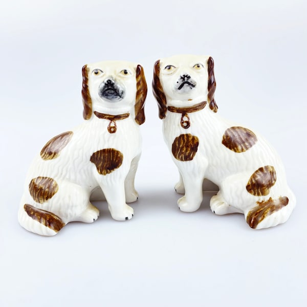 Victorian Vintage small matching Pair Staffordshire Spaniels Wally Dogs