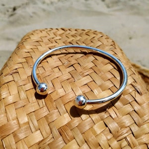 Greek Sterling Silver Cuff Bracelet for Women with Sphere Ending, Simplistic Stacking Bracelet, Summer Elegant Silver Cuff Bracelet Ball