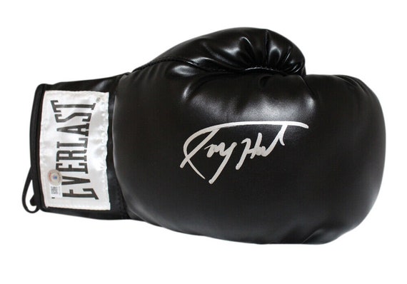 Jon Voight signed boxing glove The Champ Mickey Donovan Proof autographed STAR Jon Voight signed boxing glove The Champ Mickey Donovan Proof autographed STAR