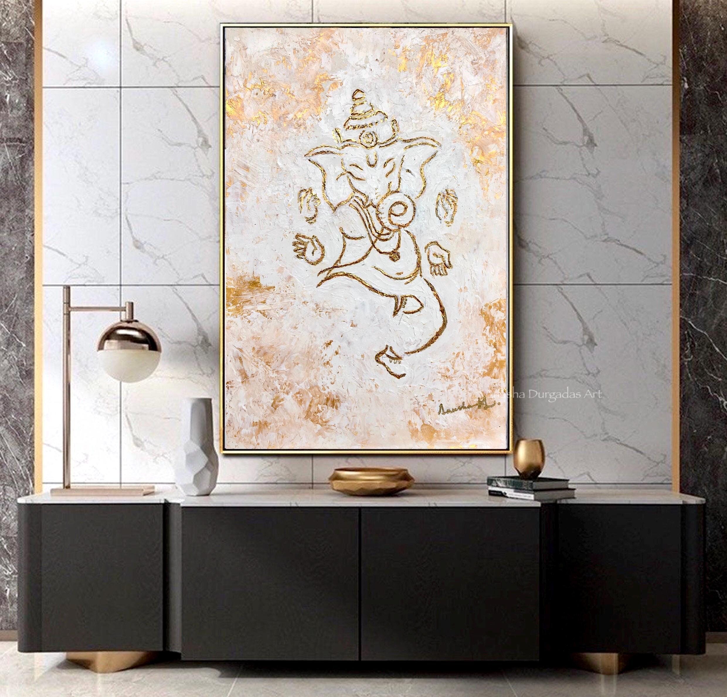 踊るガネーシャの絵画 | 白と金の抽象画、質感のあるアートワーク