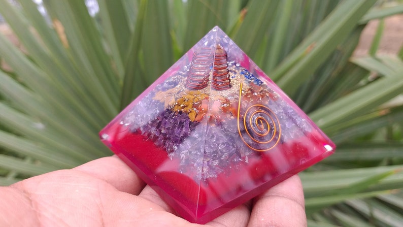 7 Chakra Crystal Tree of Life Orgone Pyramid Kit//Includes 4 Crystal Quartz Energy Points//EMF Protection Meditation Yoga Energy Generator /…