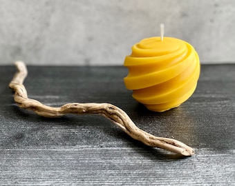 Round Spiral Candles | Beeswax Candles | Modern Décor | Non-toxic & Eco-Friendly