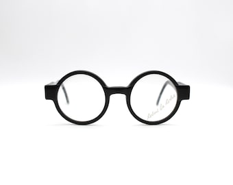 Vintage Eyewear Robert La Roche mod. 320 round black frames wiht demo lenses Made in Austria NOS
