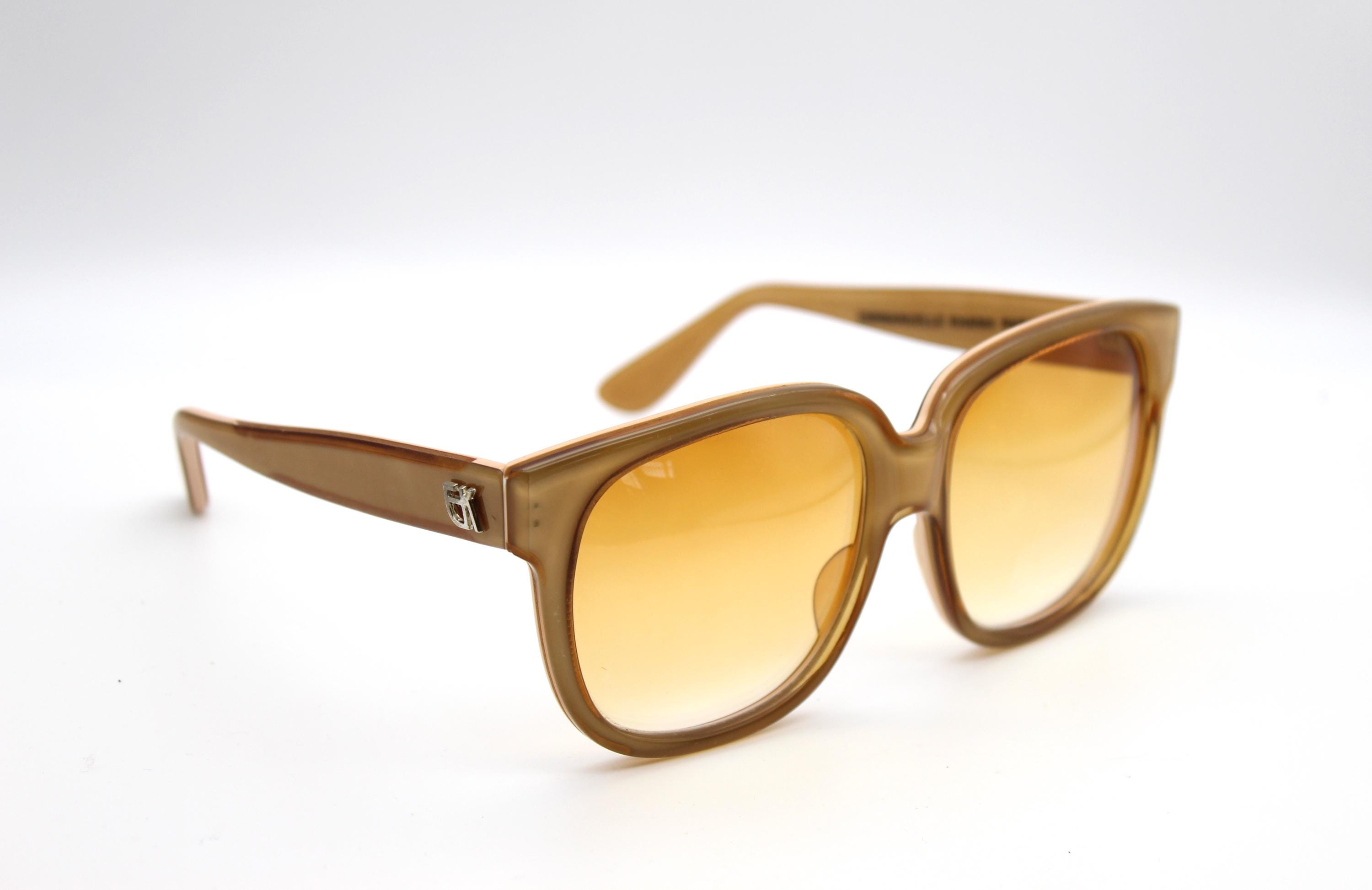 Vintage Emmanuelle Khanh Sunglasses w/Chain Detail! Model 8080, Made in France Choices, choices! 1980 main image 3