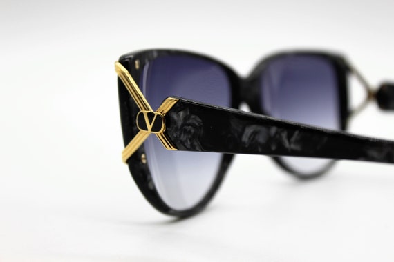 Vintage Sunglasses Valentino Garavani mod. V 512 … - image 10
