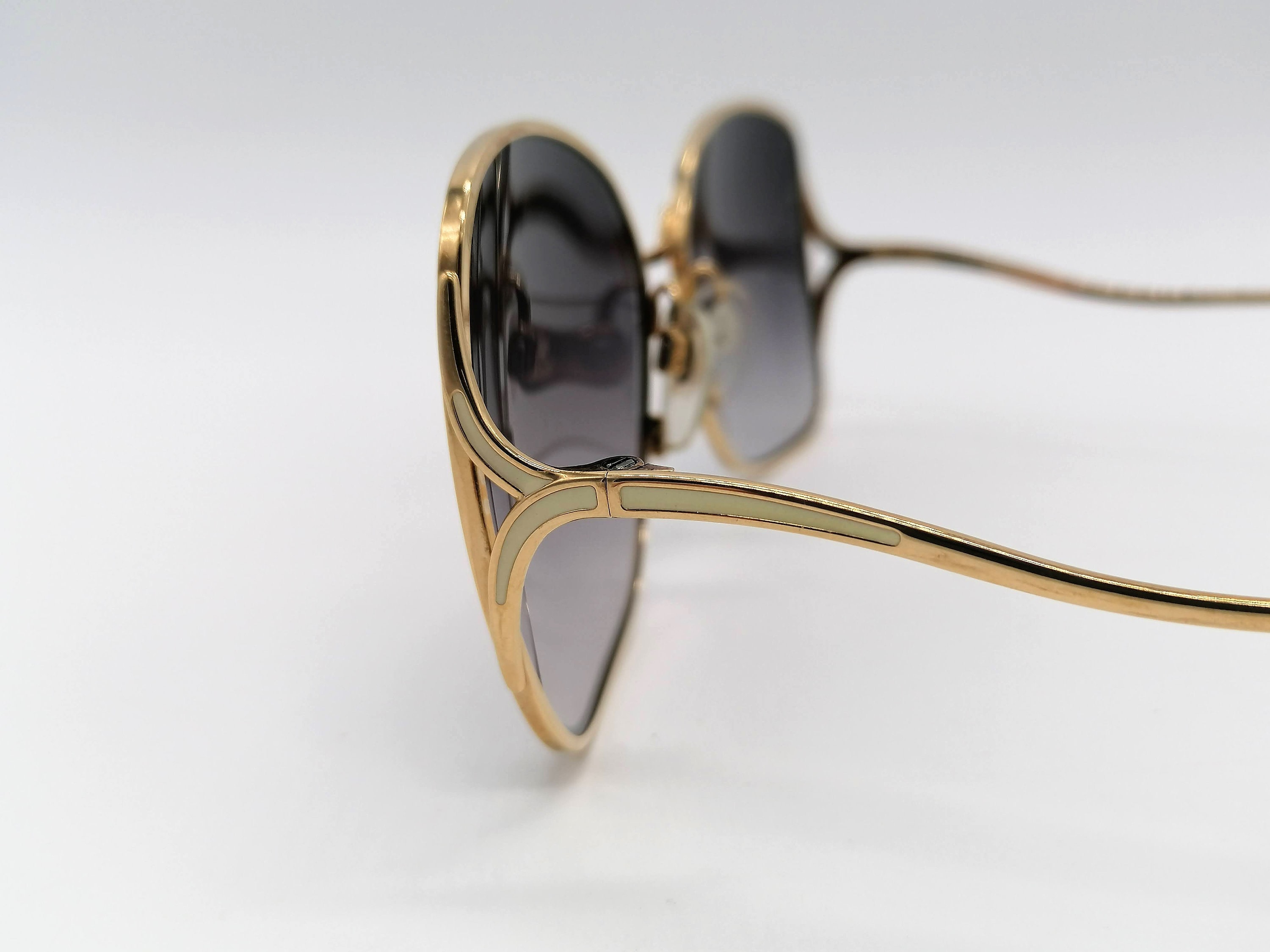 Luxottica Vintage Oversize Gold sunglasses Vintage Sunglasses Luxottica 2011 G22 Gold Plated Oversize  main image 3