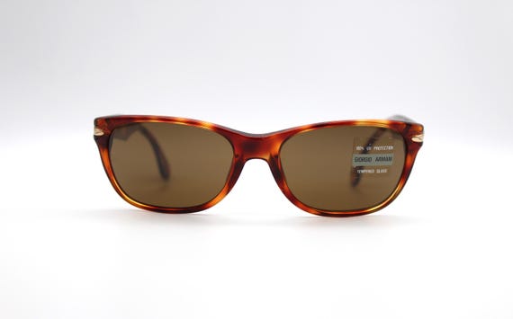 Vintage Sunglasses Giorgio Armani 832 141 Wayfarer Made in  display picture 1