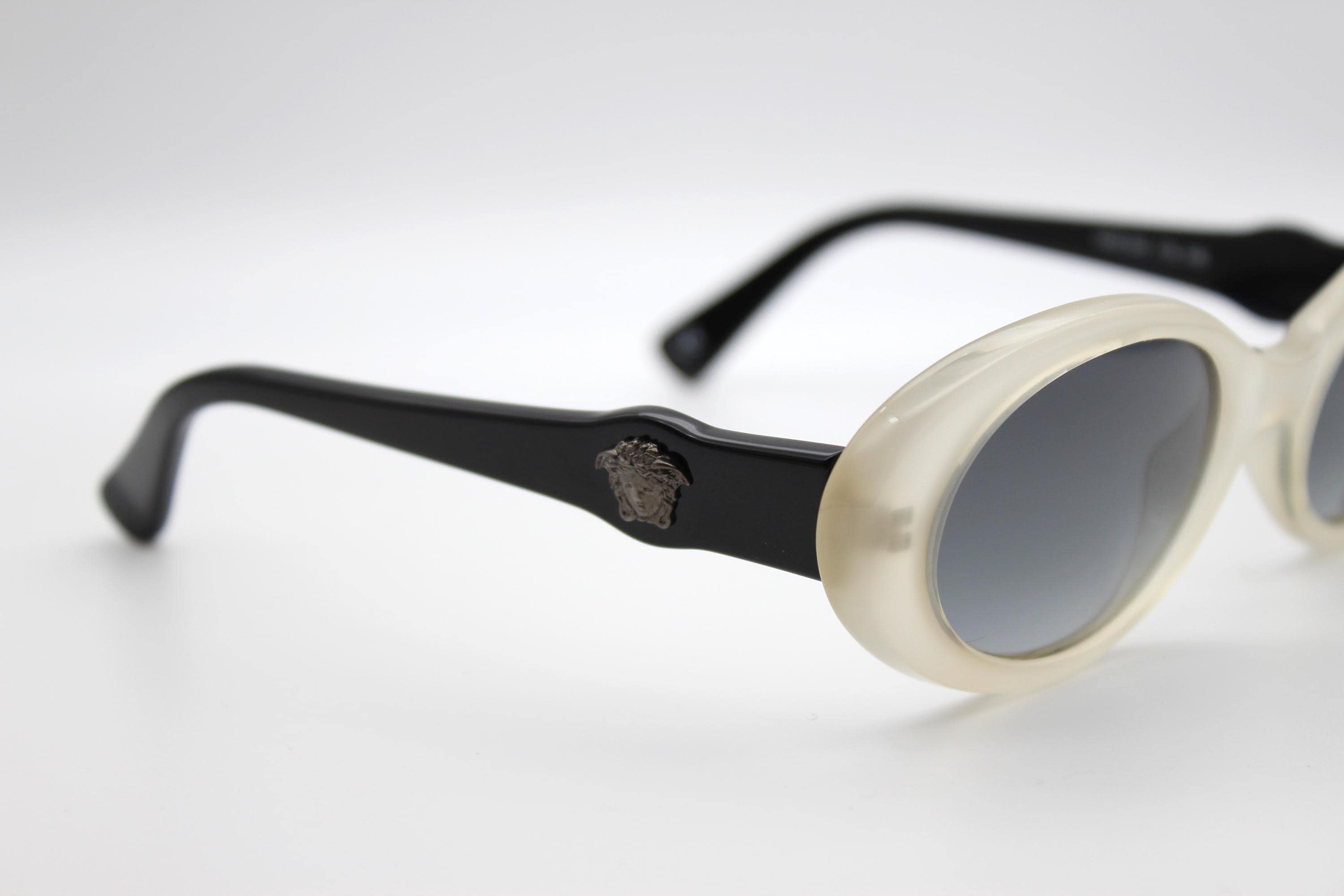 Vintage Sunglasses Gianni Versace MOD. 342 COL. 448 Cat Eye Y2K 