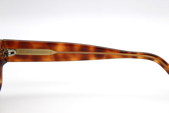 Giorgio Armani Tortoiseshell Sunglasses with Gold Accents Giorgio Armani AR8227T 620773 Havana for Man – LookerOnline main image 4