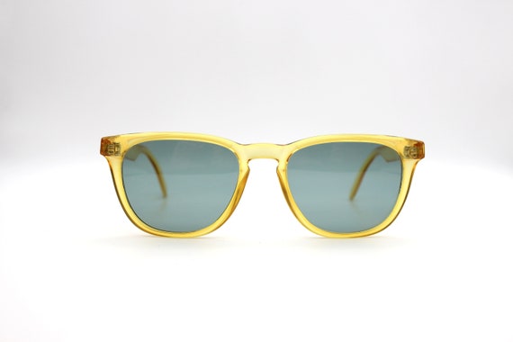 Vintage Sunglasses Playboy 4666 by Optyl Square Made in  display picture 1